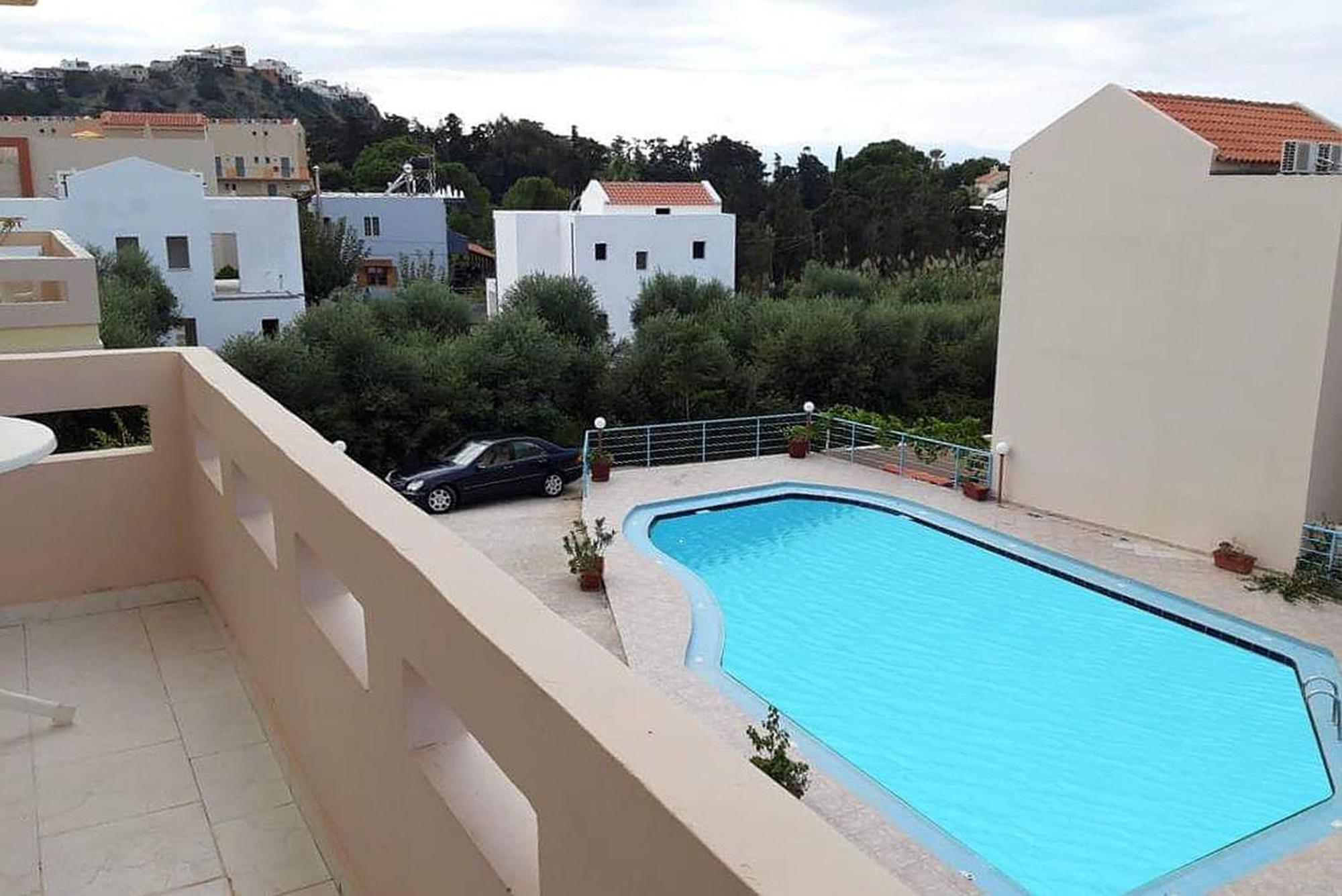Litinas Apartments With Pool Agia Marina  Exterior photo